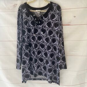 CJ Banks purple & black circle pattern. Long  sleeves blouse